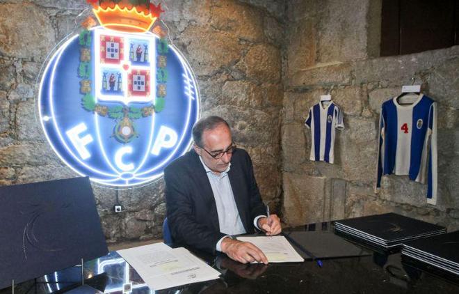 球的顶点 球的顶点