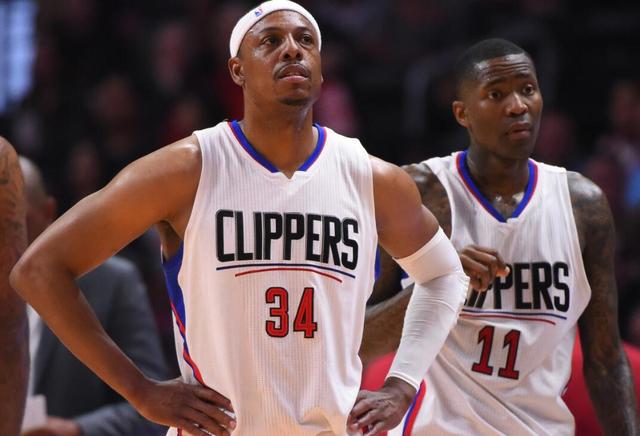 他在防守端 他在防守端